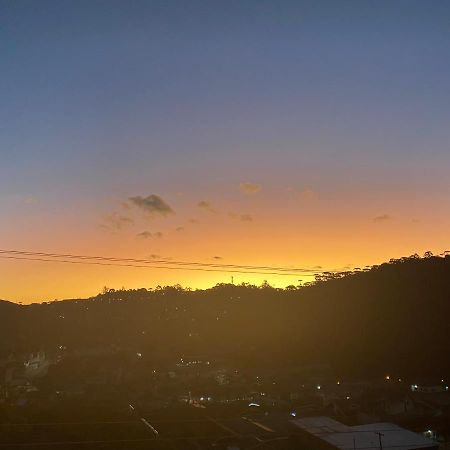 Campos do JordãoKitnet Aconchegante Em Bairro Nobre Bem Localizadoアパートメント エクステリア 写真